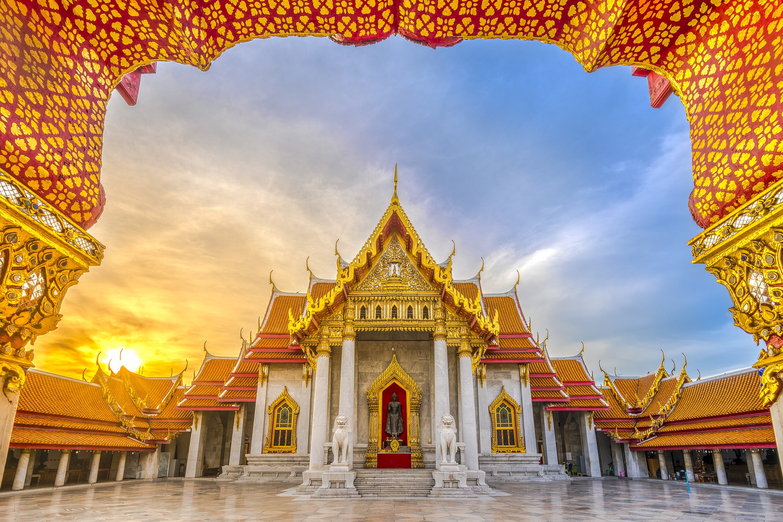 ปฐมบทแห่งพระอาราม